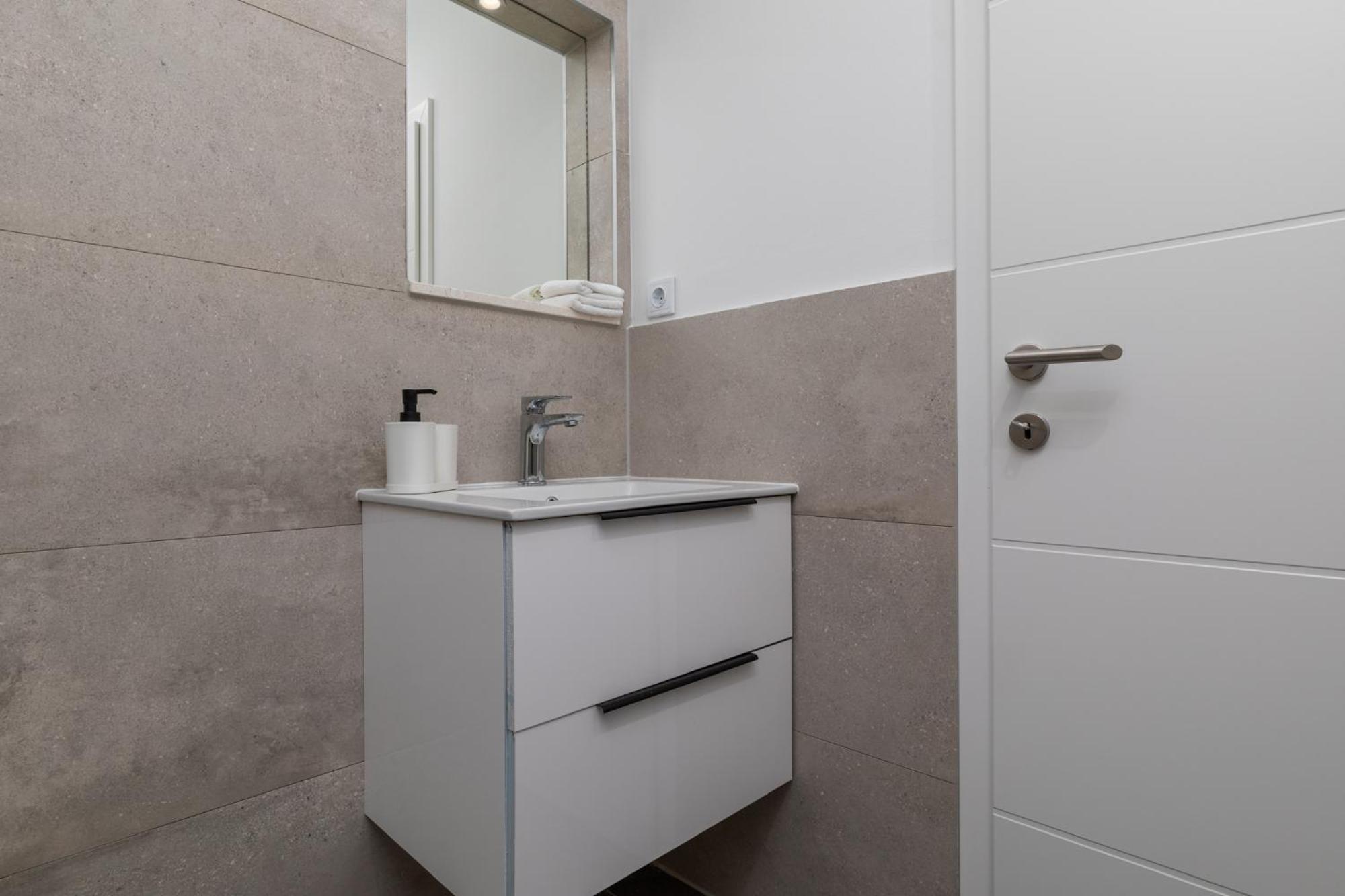 Sita Apartmani Lokva Rogoznica Rom bilde